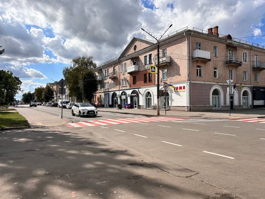 ОРЕНДА  55кв.м. Центр міста.Пр-т Дружби 25.