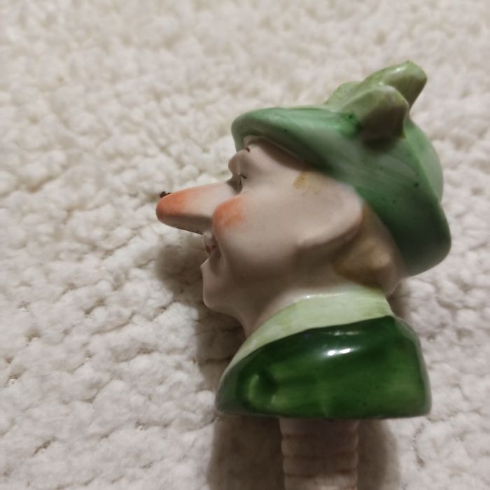 Фарфоровая пробка голова наливайка