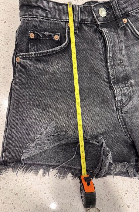 Женские шорты Zara