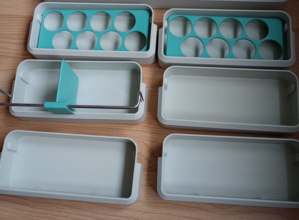 Продам дверные лотки от холодильника Bosch, Siemens, идеал.