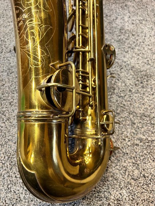 Saksofon tenorowy Conn Chu Berry