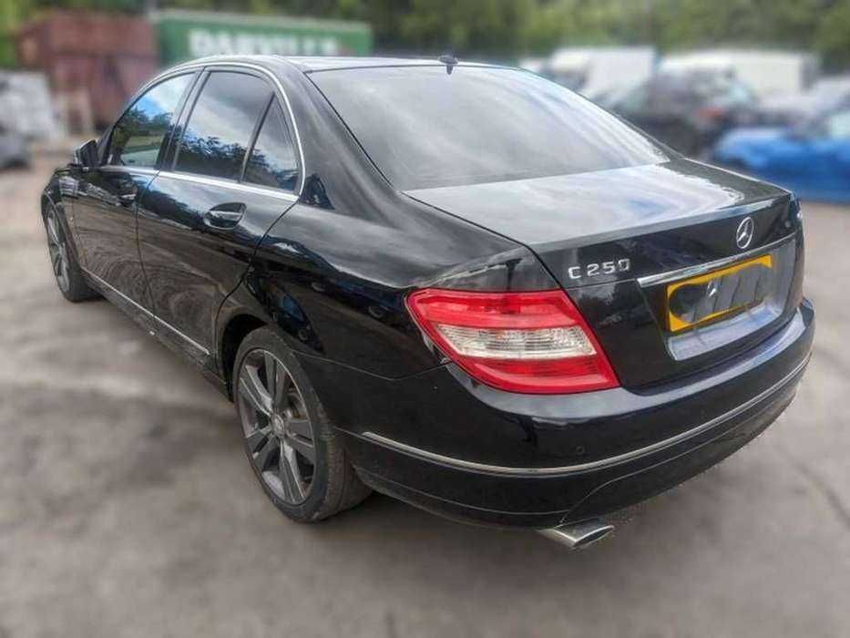 Mercedes Classe W204 C250 de 2010 (Para Peças)
