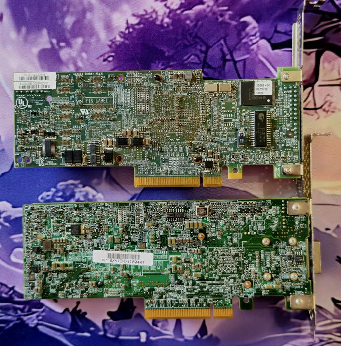 RAID контролер LSI MegaRAID SAS 9260-8i HP Smart Array P222 Mini SAS кабель CacheVault акумулятор PCI-E SAS SATA сервер