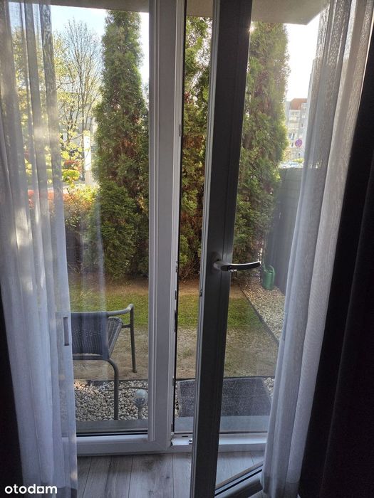 Kraków, Prądnik Biały kawalerka - pokój z osobną kuchnią i tarasem