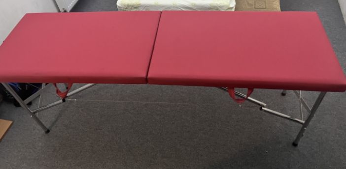 Стол-кушетка для массажа и много другого