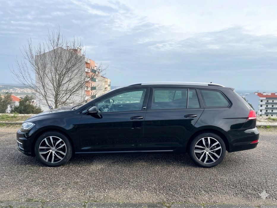 VW Golf Variant 1.6 TDI BlueMotion - Edição Especial "SOUND”