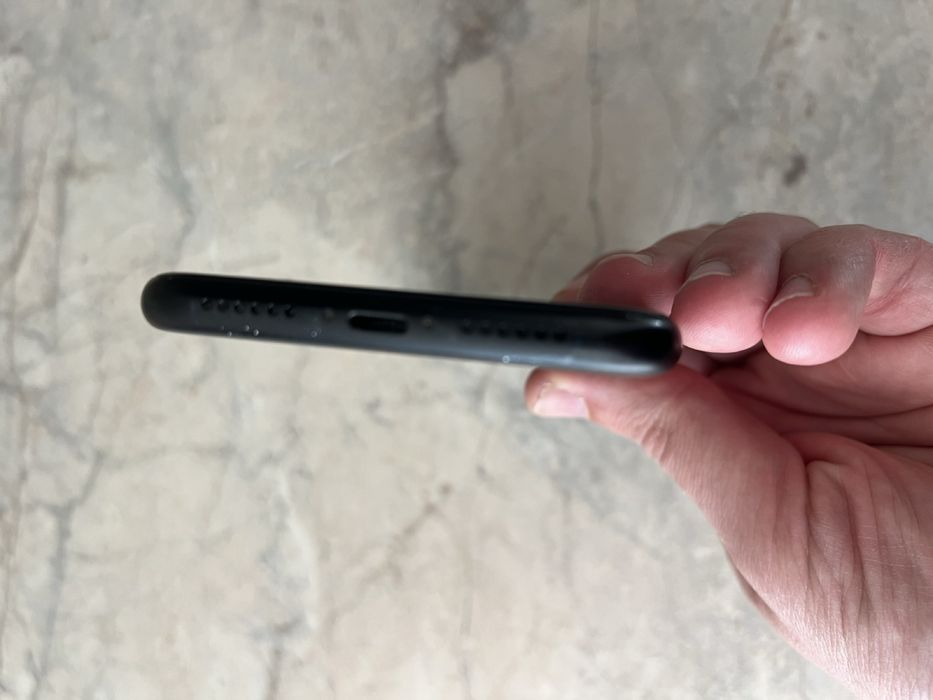 Iphone xr 64gb, neverlock, акум73%
