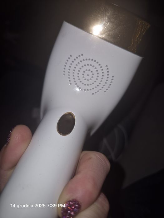Depilator laserowy