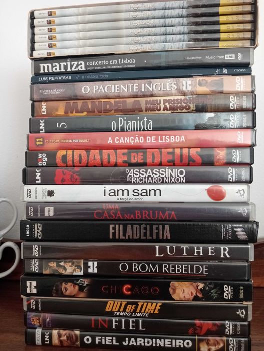 Lote de DVD'S - filmes, música e série