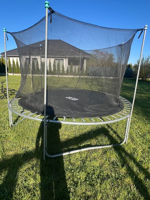 Trampolina ogrodowa
