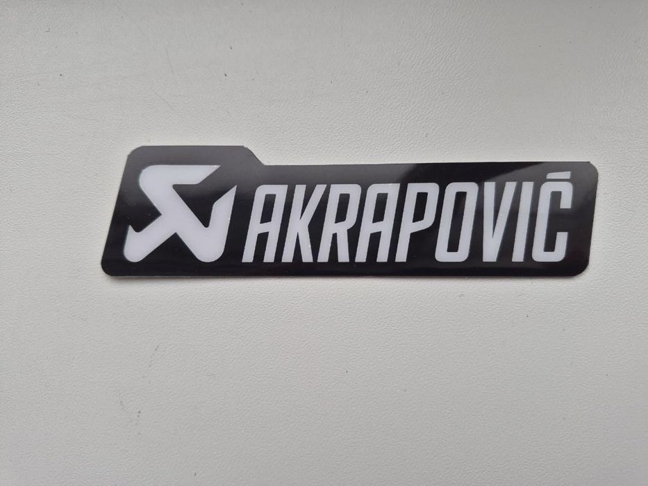 Наклейка AKRAPOVIC на мотоцикл, скутер 12 х 3 см