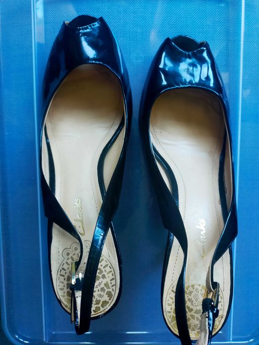 Buty marki Clarks, rozmiar 37,5