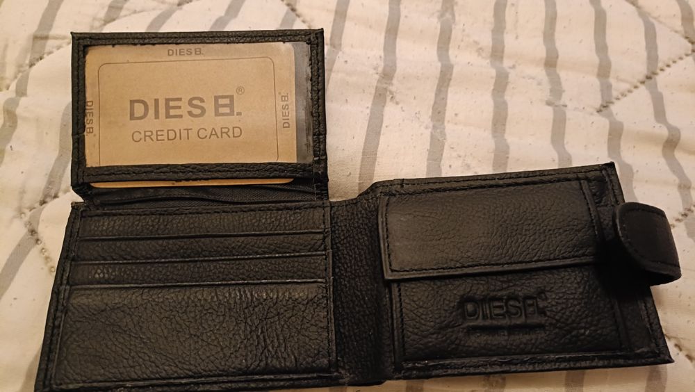 Carteira Nova, nunca usada