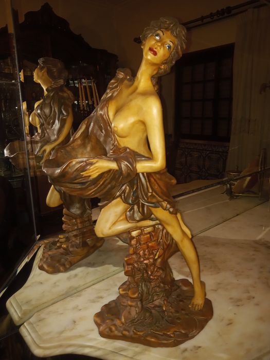 Espetaculares figuras antiga em marfinite ...
50/60 CMS alta