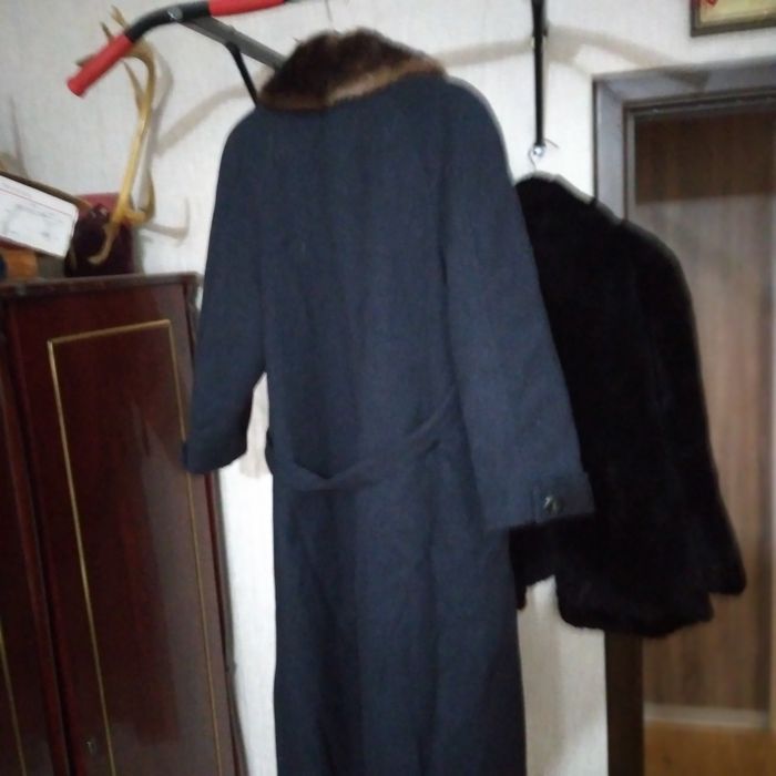 продам пальто  чоловиче