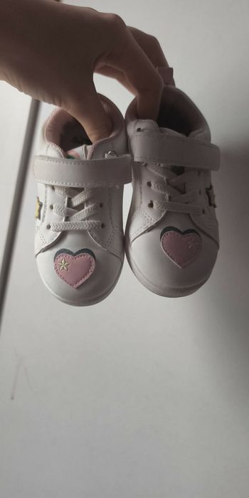 Adidasy dla dziewczynki nowe rozmiar 24