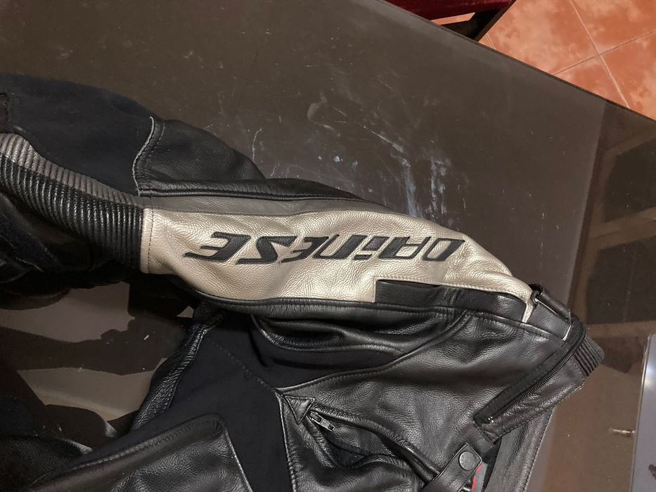 Calças Dainese 46 como novas