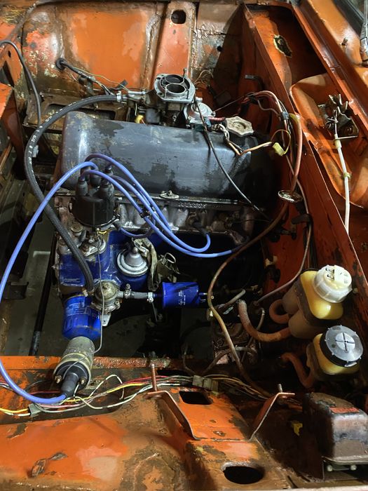 Продам  авто ваз 2102