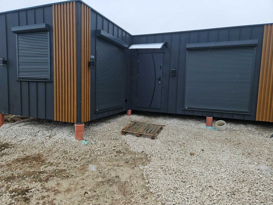 Dom modułowy, kontener mieszkalny w kształcie L 35m2