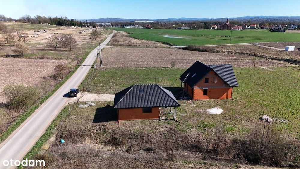 Dom stan surowym zamkniętym – Wołowice, 72 ary!