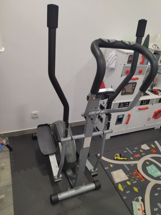 Elíptica NewFit em muito bom estado