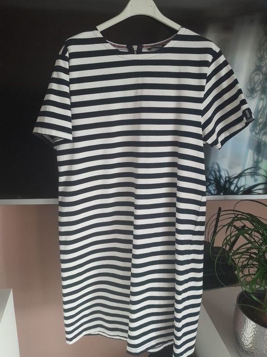 Sukienka Diverse L