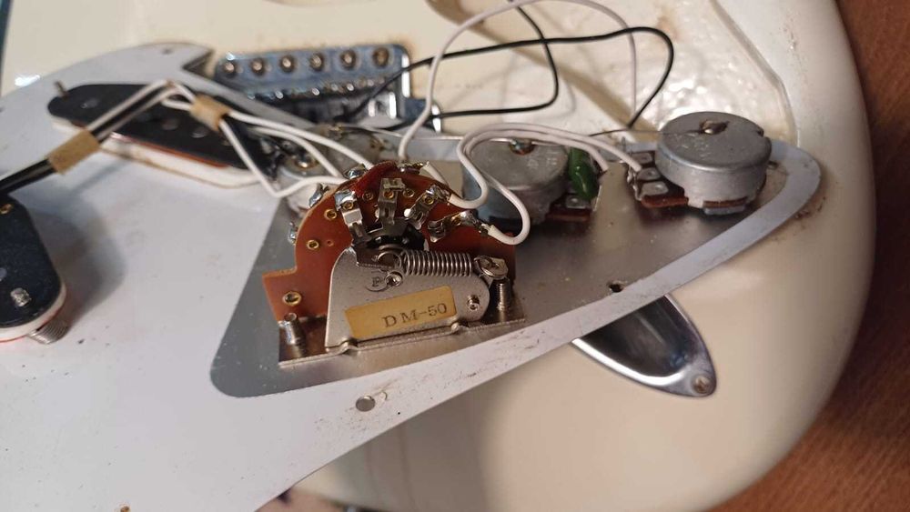 1983 JV Fender Stratocaster MIJ Squier CST72-50 FujiGen Japan Vintage