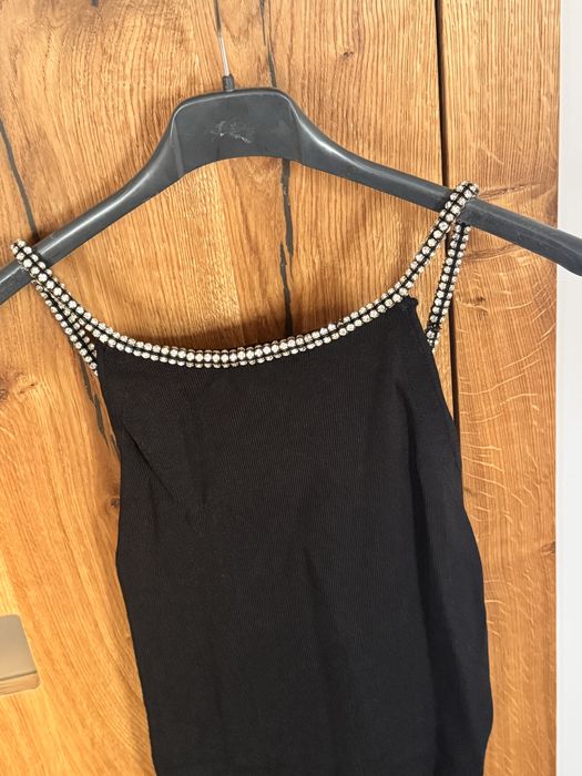 Czarna obcisla mini sukienka