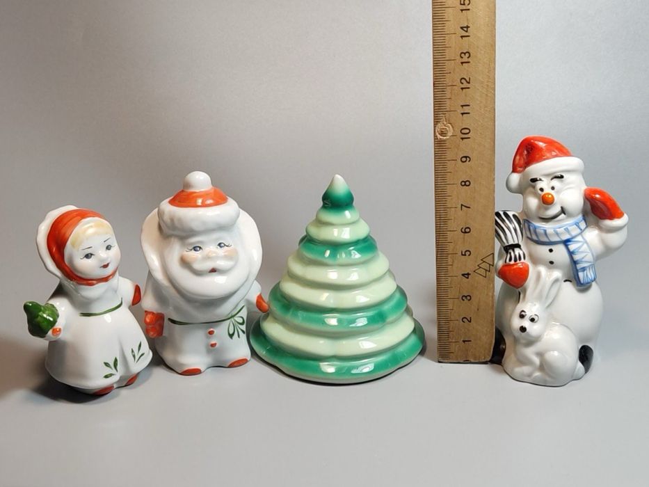Статуэтки ДЕД МОРОЗ СНЕГУРОЧКА Ёлка Заяц Снеговик Коростень Трегубова