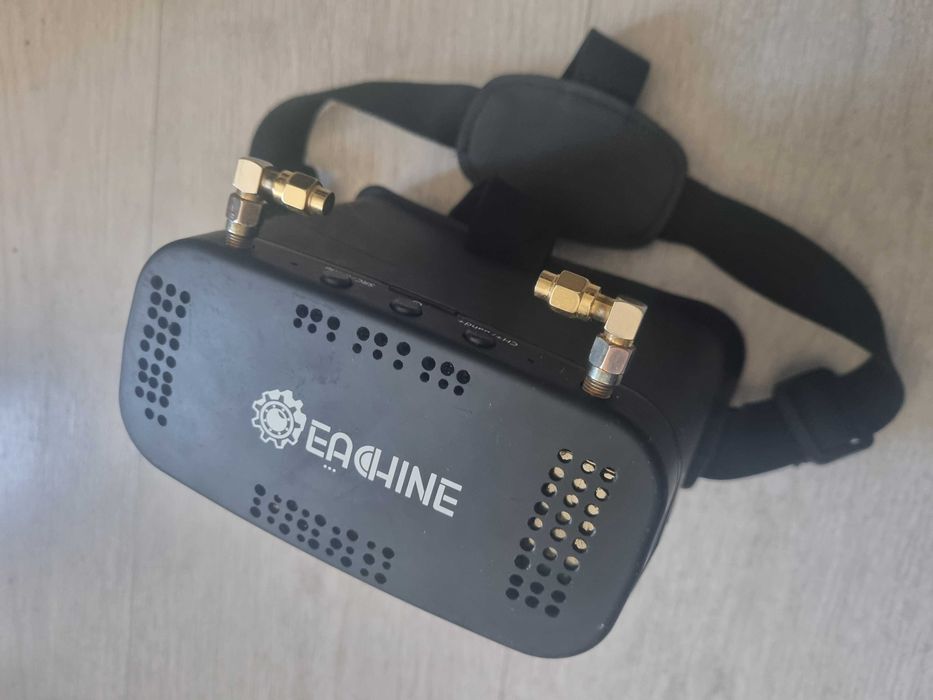 EACHINE EV800DM Analog FPV Goggles447456717895772161