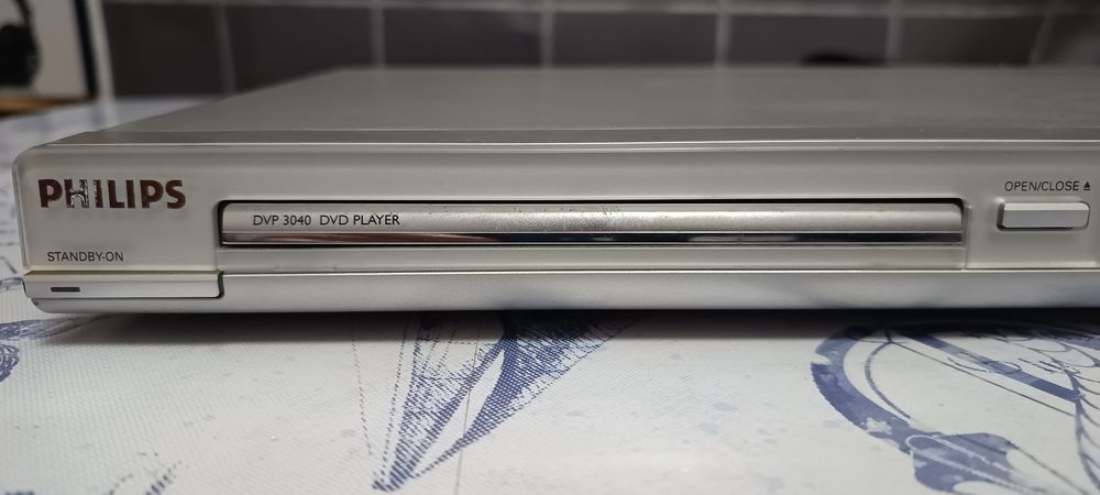 Leitor DVD Philips usado em bom estado