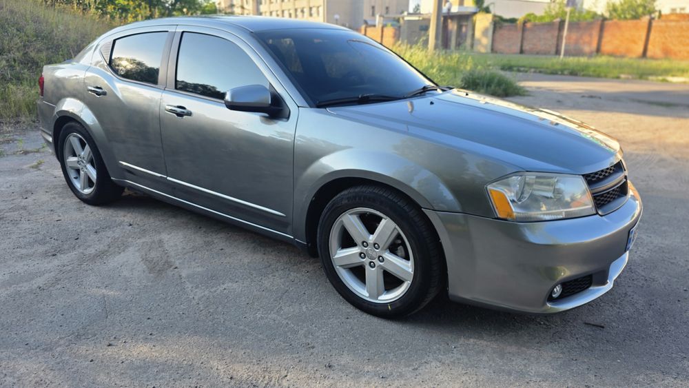 Продам Dodge Avenger 2013рік 2.4 газ/бензин