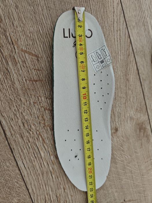 Białe tenisówki r.35