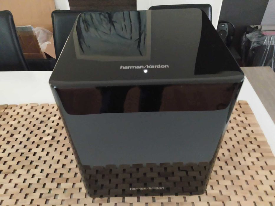 *Zarezerwowany* Harman Kardon HKTS200 ((200Wat) CZARNY + kabel subwooferowy 5m. (zadbany/sprawny)
