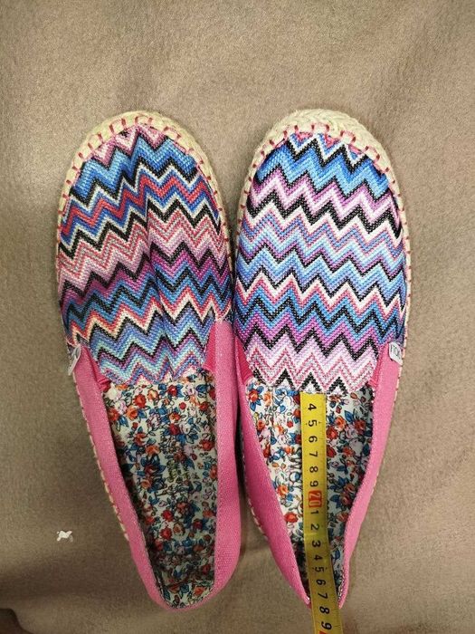 TOMS Еспадрильї жіночі (устілка 22,5 см) в ідеальному стані эспадрильи