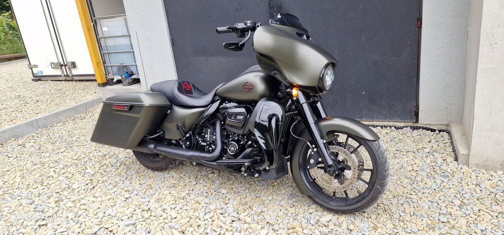Sprzedam Harleya Davidsona stan jak z salonu