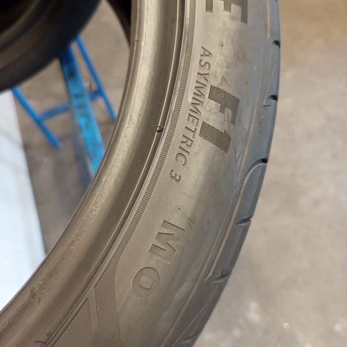 245/40r19 Goodyear Asymmetric 3 MO