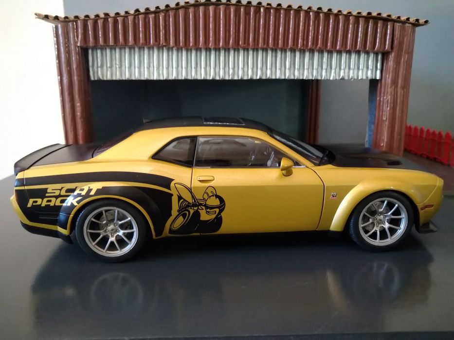 Dodge Challenger R/T - Solido 1/18