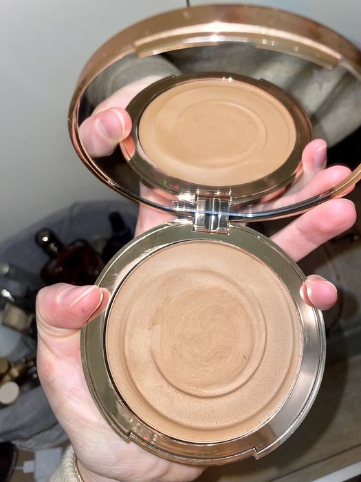 Charlotte Tilbury bronzer beautiful skin sun kissed glow 2 medium