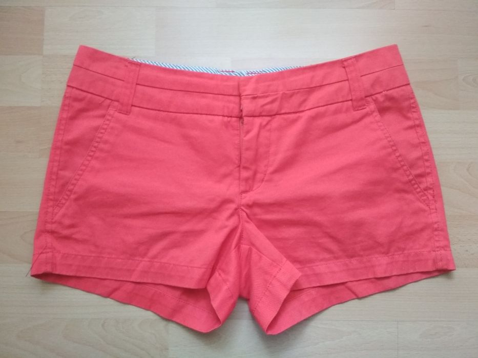 Szorty damskie, r. 36 Cubus czerwone