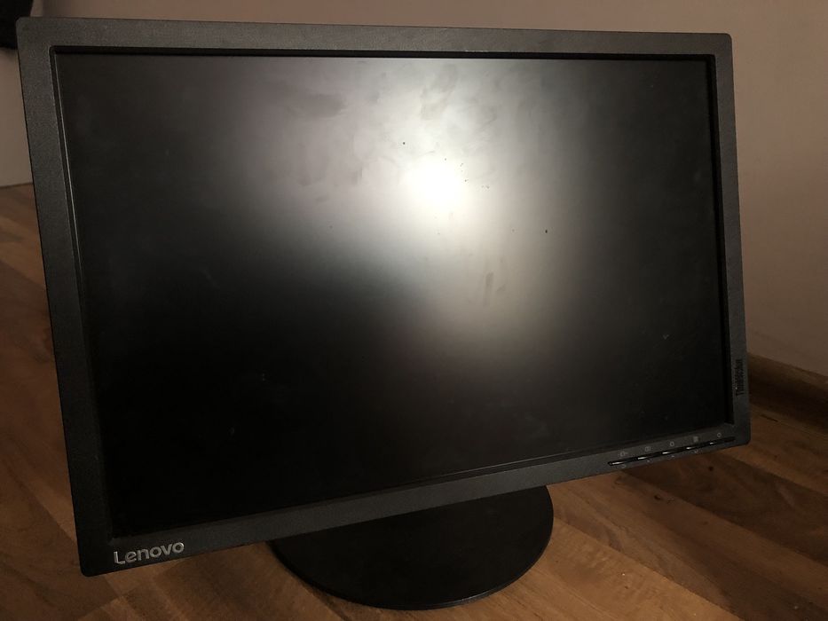 Monitor Lenovo 100%sprawny