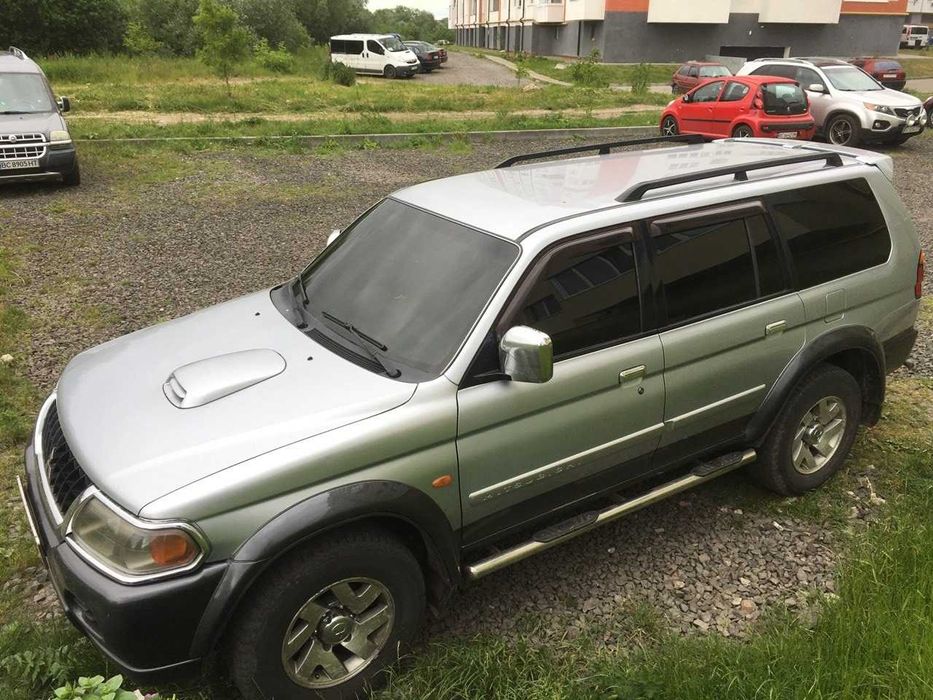 Mitsubishi Pagero Sport 2.5 Дизель