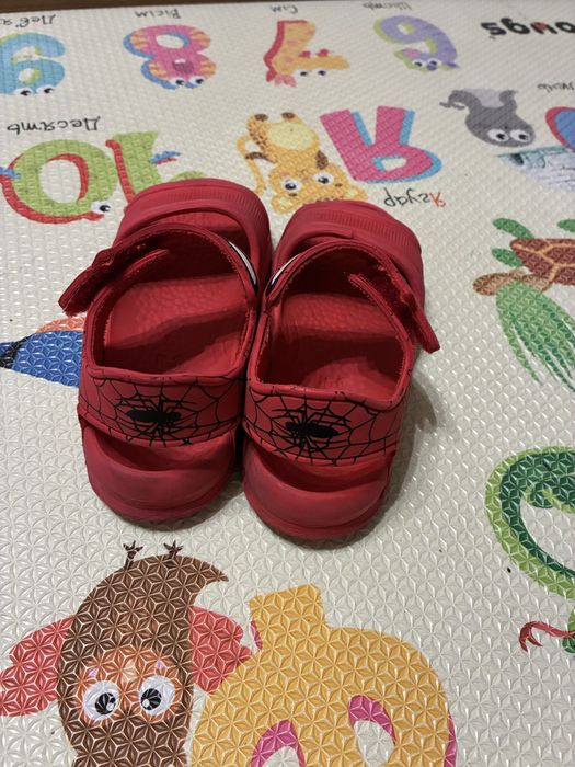 Сандалі, босоніжки  Next Людина павук, розмір 26,5