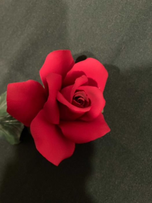 Rosa vermelha decoração (pé) * Capodimonte