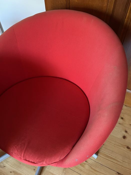 Czerwone fotele 2 za 100zł