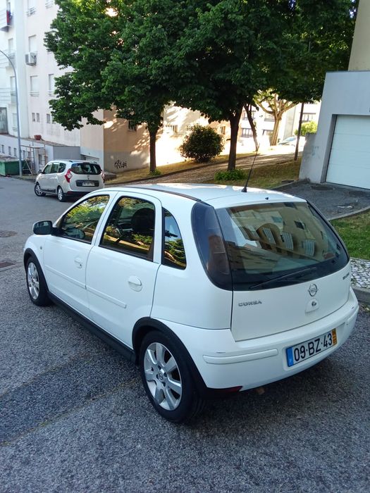 Opel corsa 1.3cdti 154.000km 2006/8