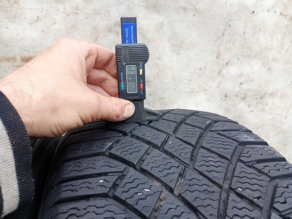 225/55 r17 -2шт- Continental  шини резина зима 225 55 17 (k14*2)