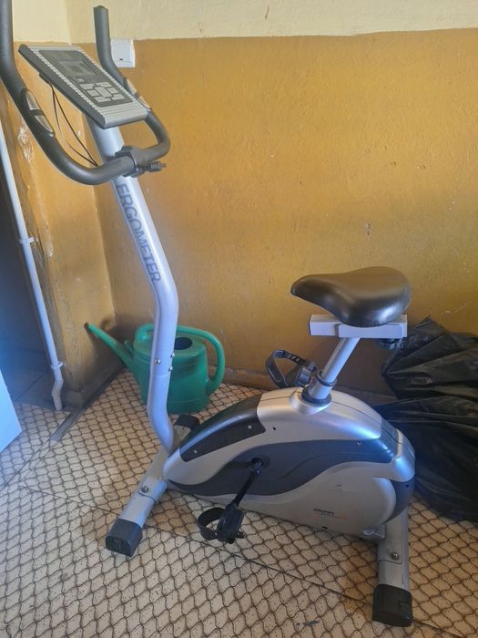 Rower stacjonarny magnetyczny