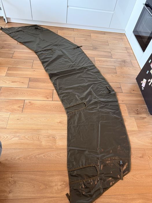 Fox Frontier II XL Deluxe Wrap sama podłoga i śledzie