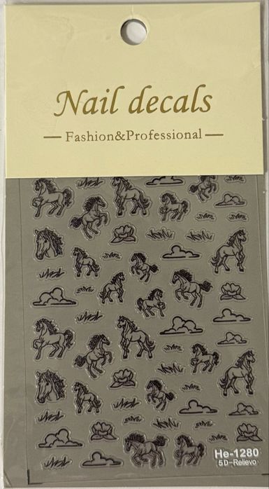 Naklejki na paznokcie